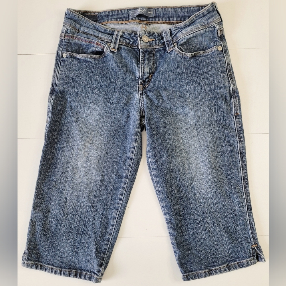 Levi's Denim Capri Blue Jeans Size 4